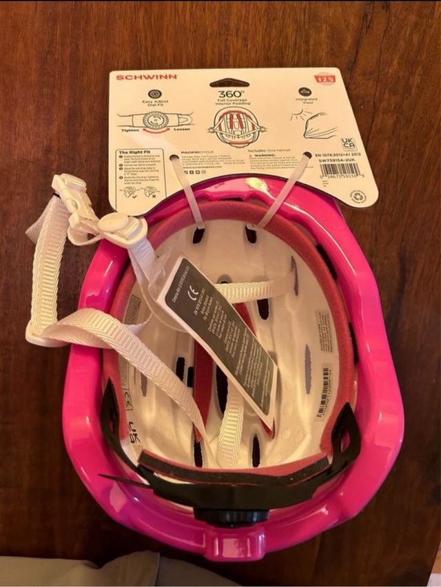 Lote se 2 cascos infantiles Schwinn nuevos