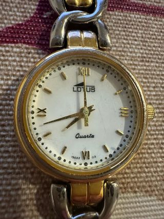 Reloj mujer Lotus acero chapado en oro