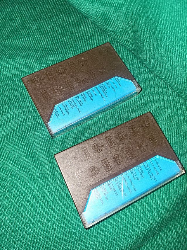 Casette loquillo i sus trogloditas