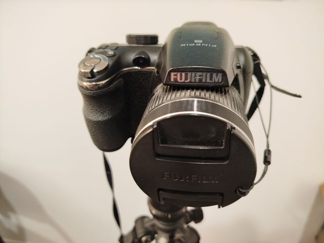Cámara fujifilm s4000
