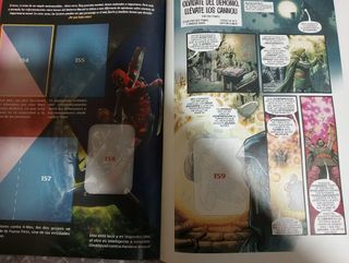 Álbum de cromos Marvel Versus 2021.