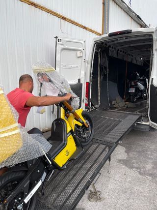 Transporte de motos, quads, patinetes... etc