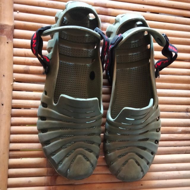 SANDÁLIAS DE PRAIA UNISSEX