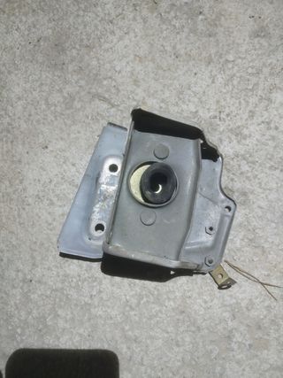 Soporte bateria Peugeot 205 