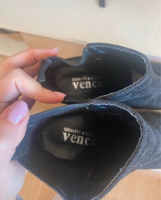 Botines negros tacon