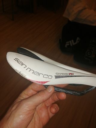 Sillín San Marco carbono