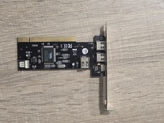 Adaptador PCI a Firewire