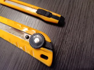 Lote Herramientas Corte - Cutters y Cuchillas