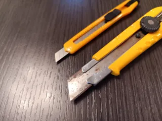 Lote Herramientas Corte - Cutters y Cuchillas