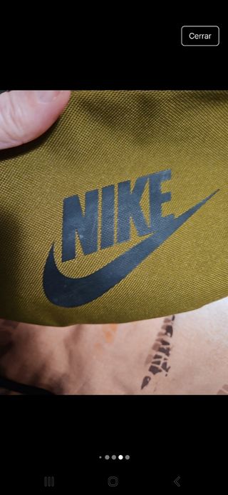 Riñonera Nike