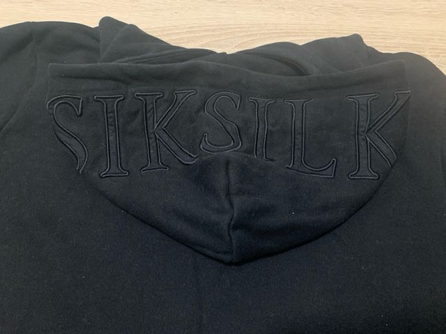 sudadera negra siksilk messi