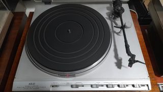 TOCADISCOS AUTOMATICO AKAI AP-D1033 de 1982
