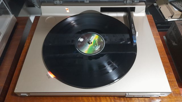 TOCADISCOS MARANTZ TT530 de 1984 PERFECTO!