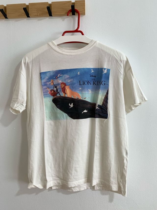 Magliette Pull & Bear. Leggi le descrizioni/prezzo