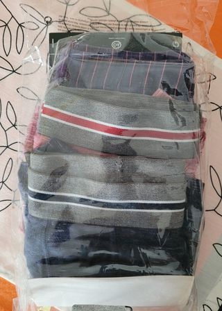 LOTE VARIAS PRENDAS INTERIORES HOMBRE.