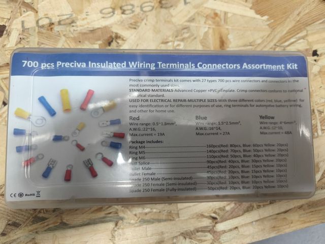 Conectores electrónicos