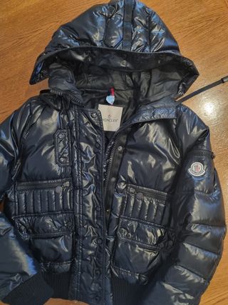 Moncler originale donna a bomber in ottime condizi