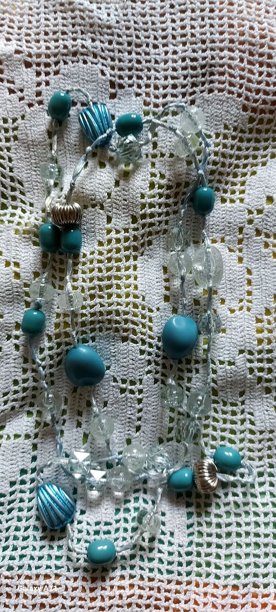 Collana lunga bigiotteria