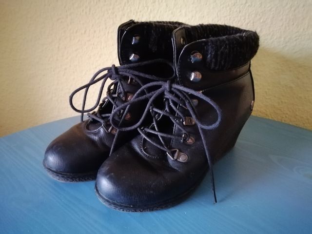 Botines negros 37 Tino González