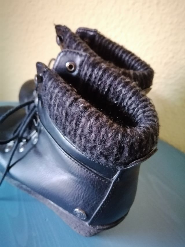 Botines negros 37 Tino González