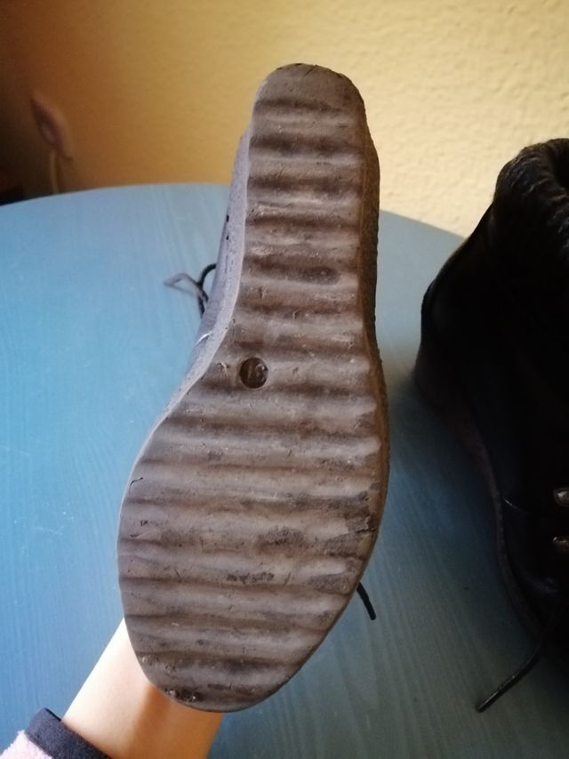 Botines negros 37 Tino González