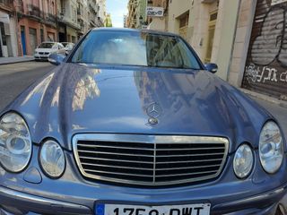 Mercedes-Benz Clase E 2005