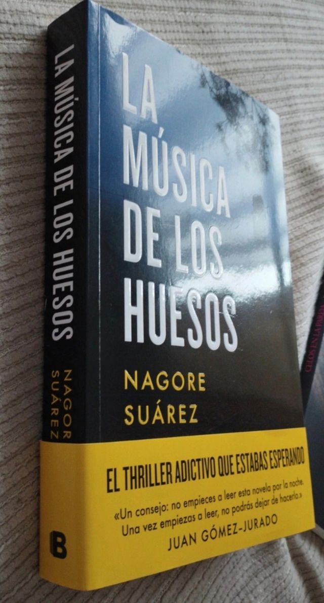 La música de los huesos / The Music in Bones (Spanish Edition)
