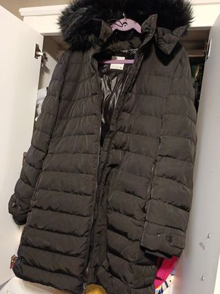 Abrigo mujer  precio no negociable 