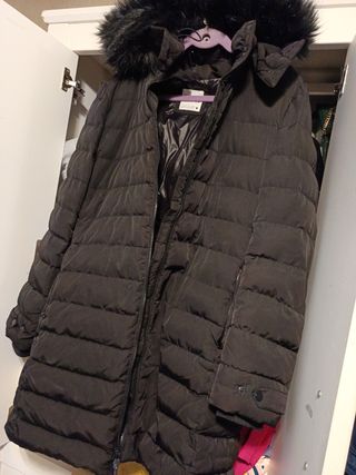 Abrigo mujer  precio no negociable 