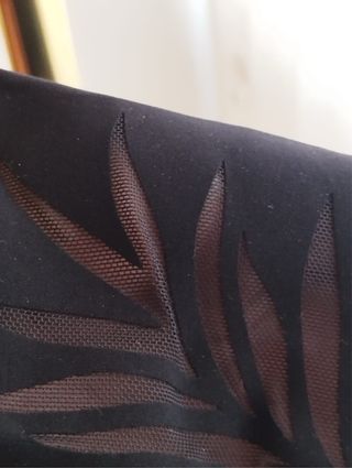 Leggings Desigual negro con transparencias