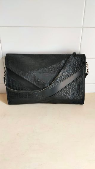 Pochette di pelle nera vintage