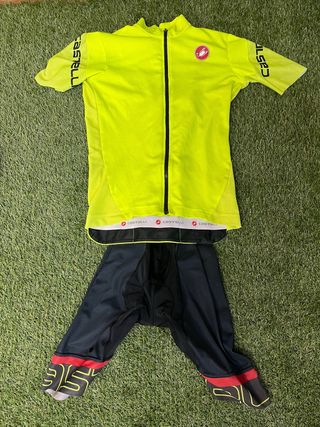 Equipacion ciclismo castelli M