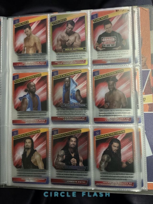 Álbum Completo - WWE Action Cards de Panini