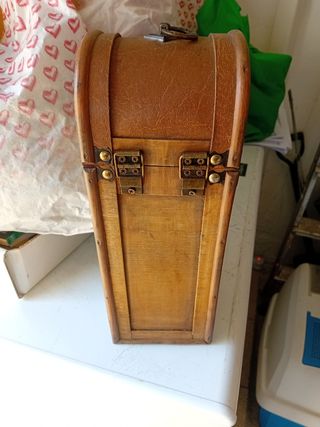 Porta bottiglie antico