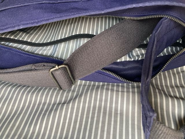 Mochila Bandolera Eastpak