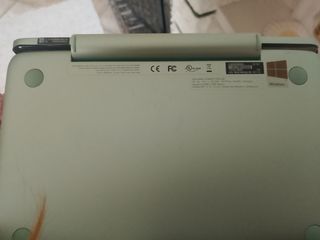 ASUS book 