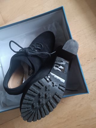 Botines negros T.38