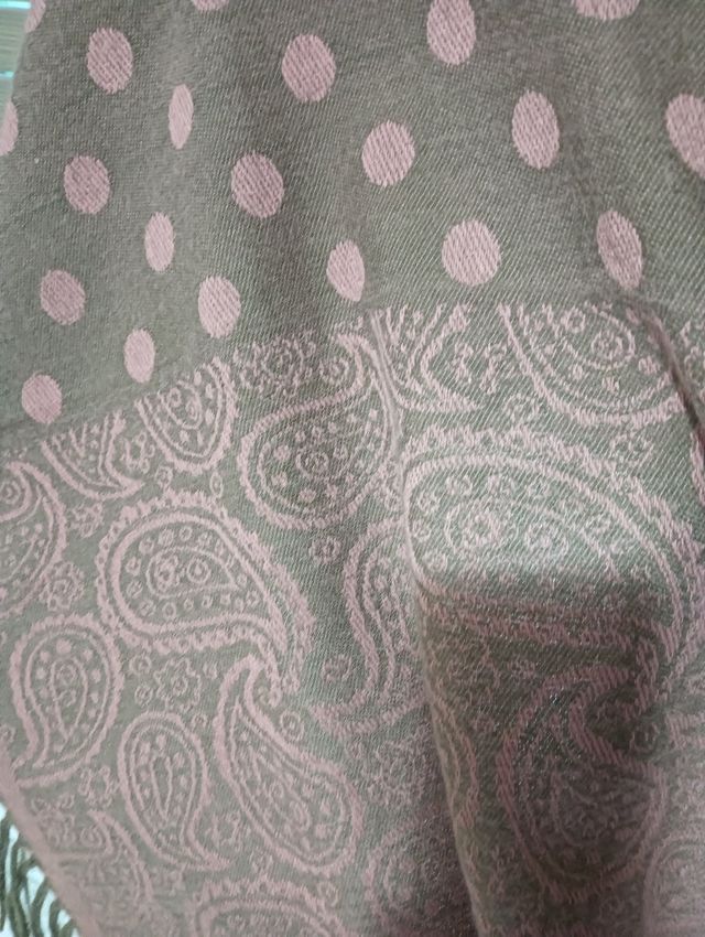 Due sciarponi per donna