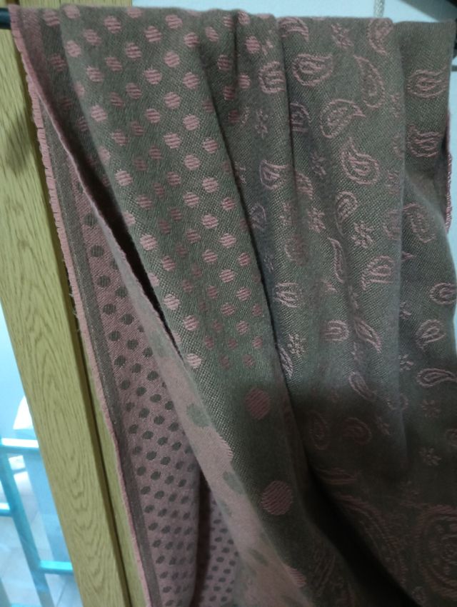 Due sciarponi per donna