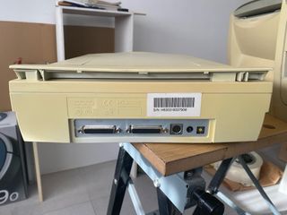 Escaner UMAX Astra 1220s SCSI Retro