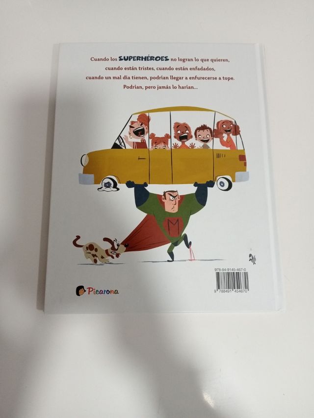 Hasta los superhéroes tienen días malos (Spanish Edition)