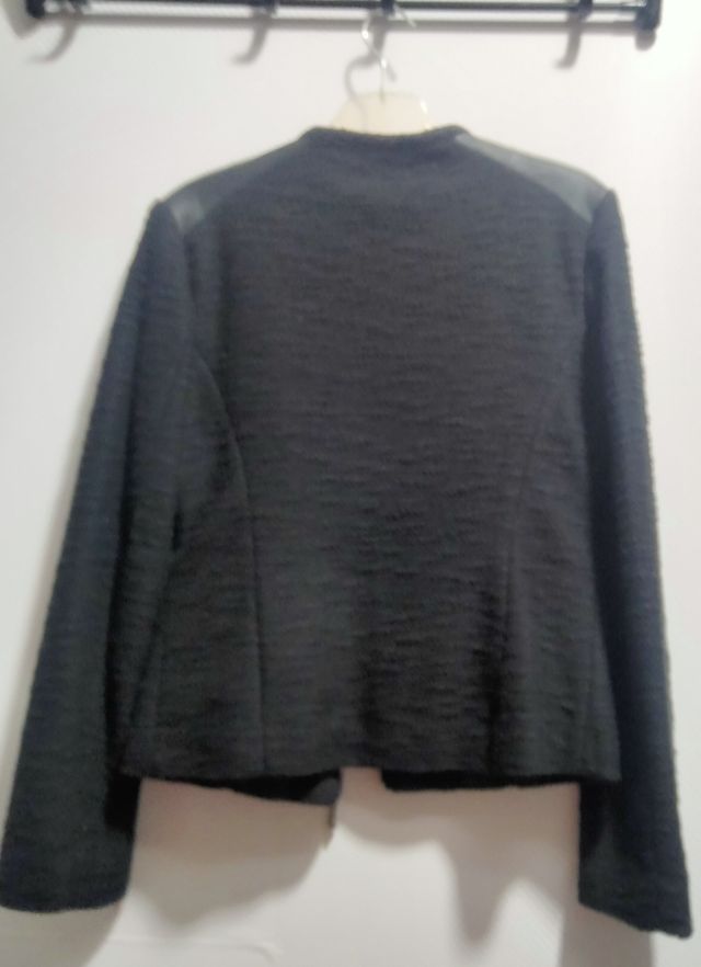 Chaqueta negra Atmosphere