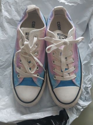 Converse multicolor