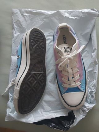 Converse multicolor