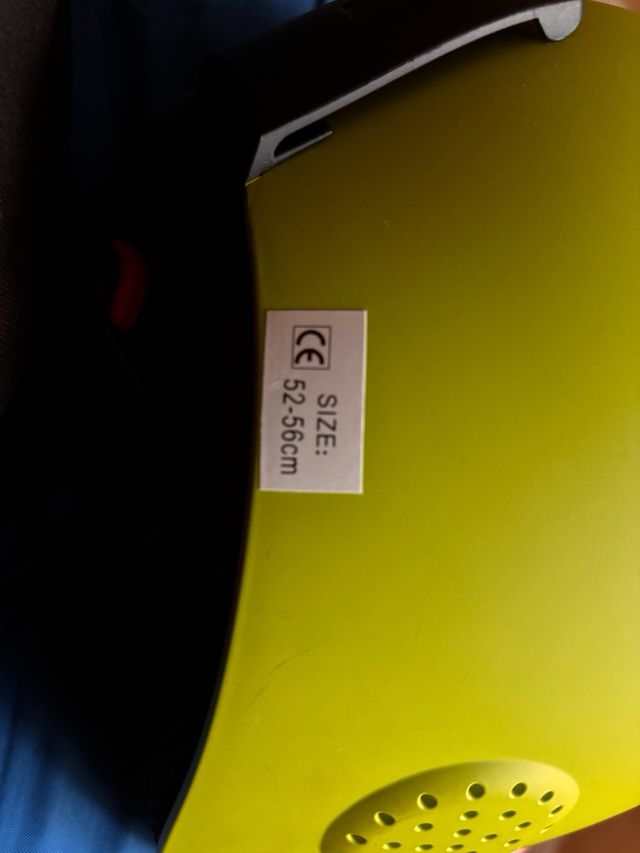 Casco esqui talla 52 56
