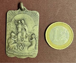 Medalla religiosa María Reparadora