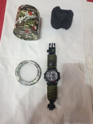 Reloj militar nuevo sin estrenar 