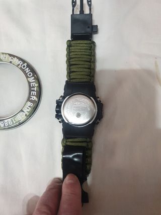 Reloj militar nuevo sin estrenar 