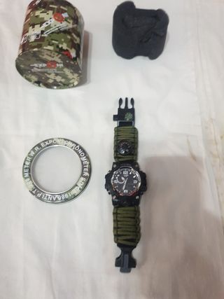 Reloj militar nuevo sin estrenar 