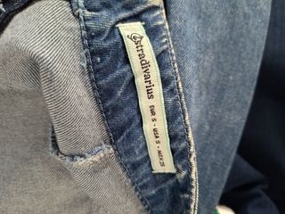 Falda denim estilo skater Stradivarius 